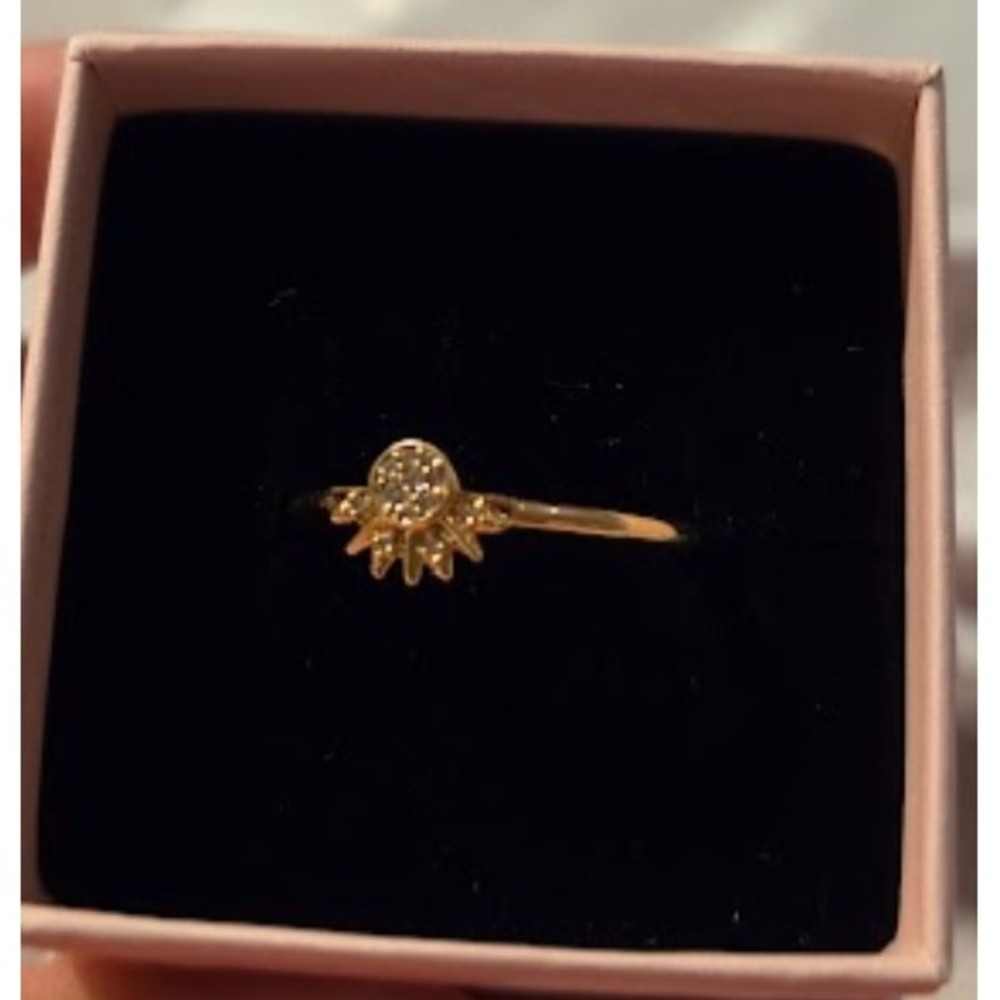 Pandora Celestial Sparkling Sun Ring Gold Tone Cubic Zirconia with Box